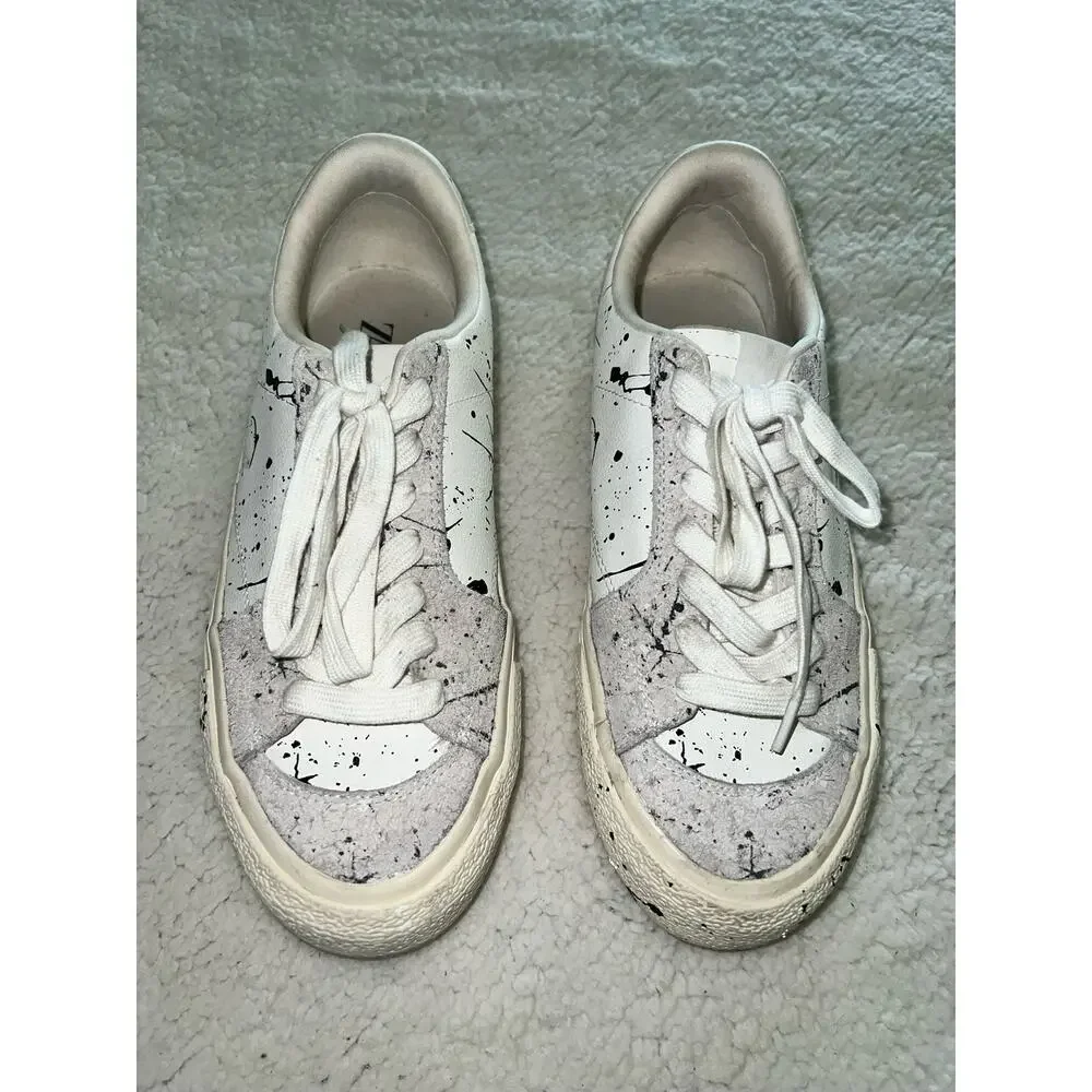 Zara Men's White and Black Leather Painted Sneakers - size 8 - I5